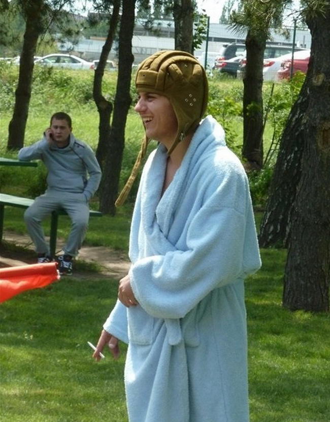  "������� ���� �� ������" ��-������������� (3 ����)  