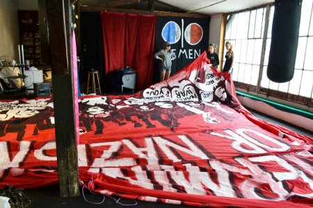 FEMEN   -  