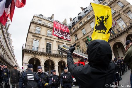  FEMEN   -  